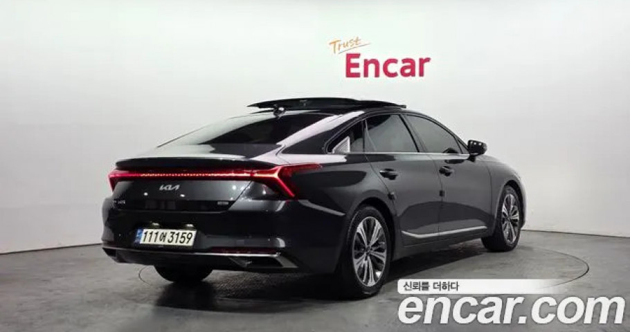 Kia K8 