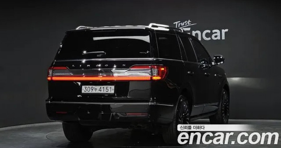 Lincoln Navigator 