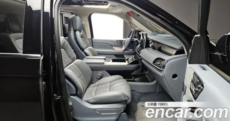Lincoln Navigator 