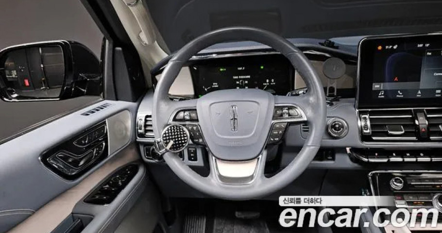 Lincoln Navigator 