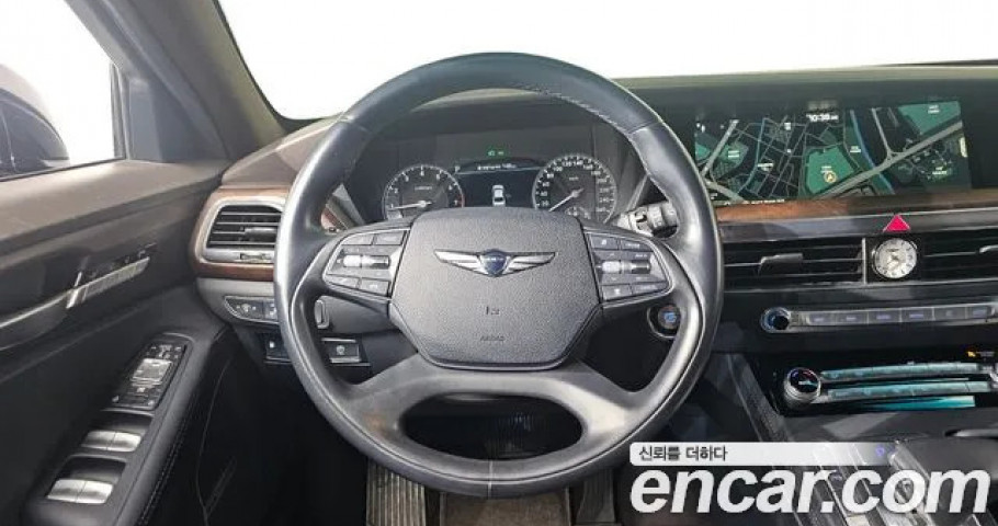 Genesis G90 