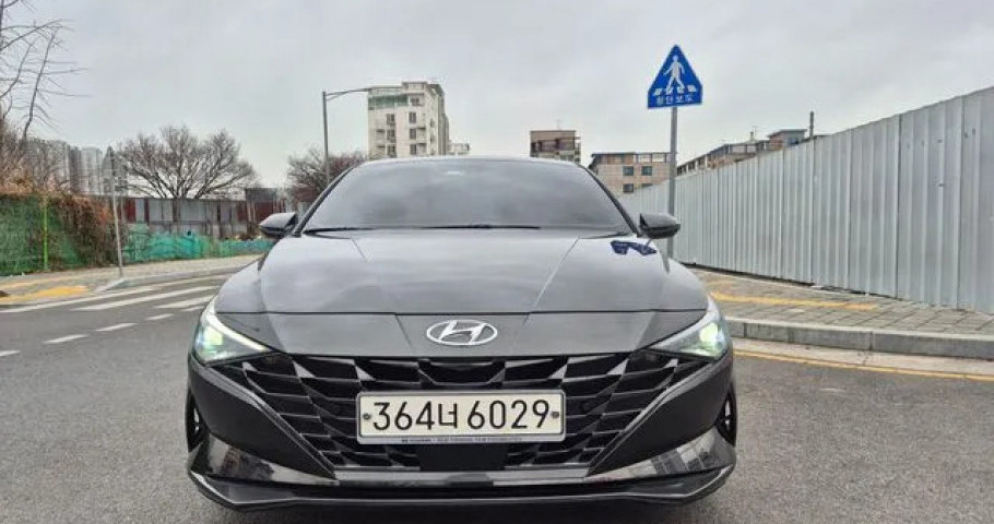 Hyundai Avante 