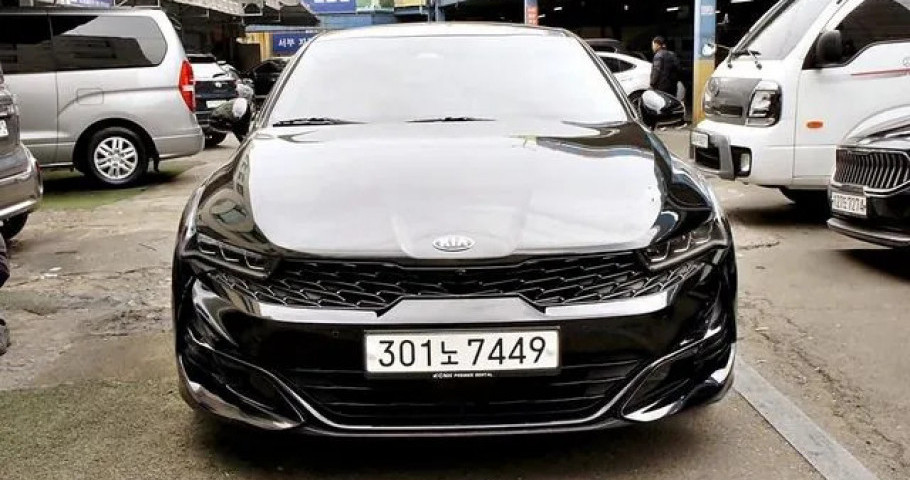 Kia K5 