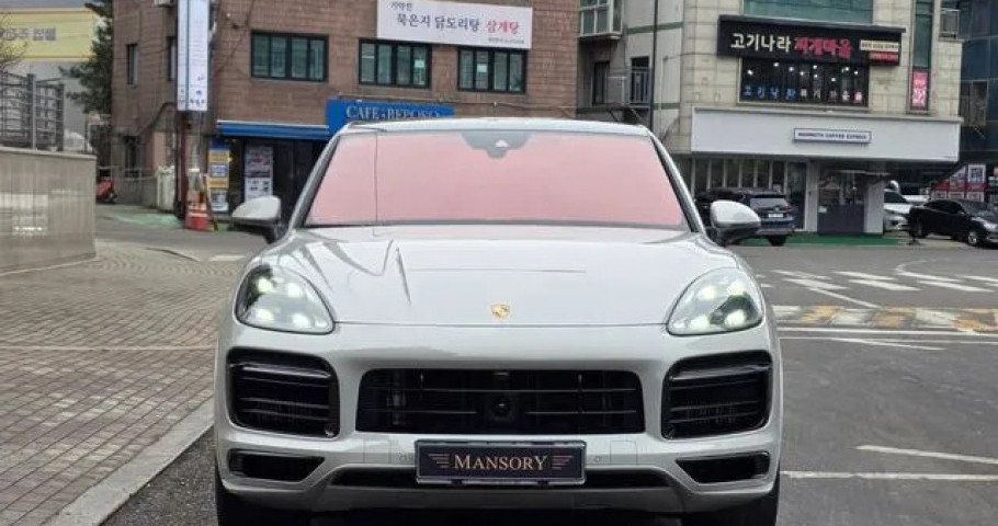 Porsche Cayenne 