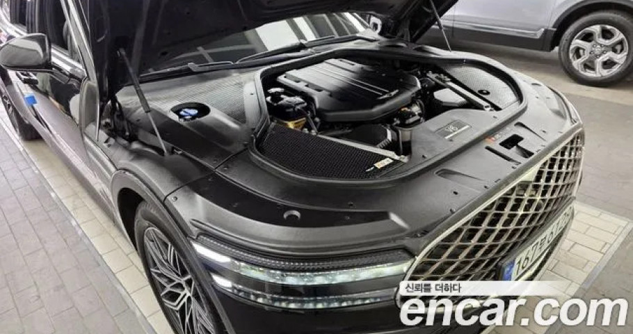 Genesis G90 