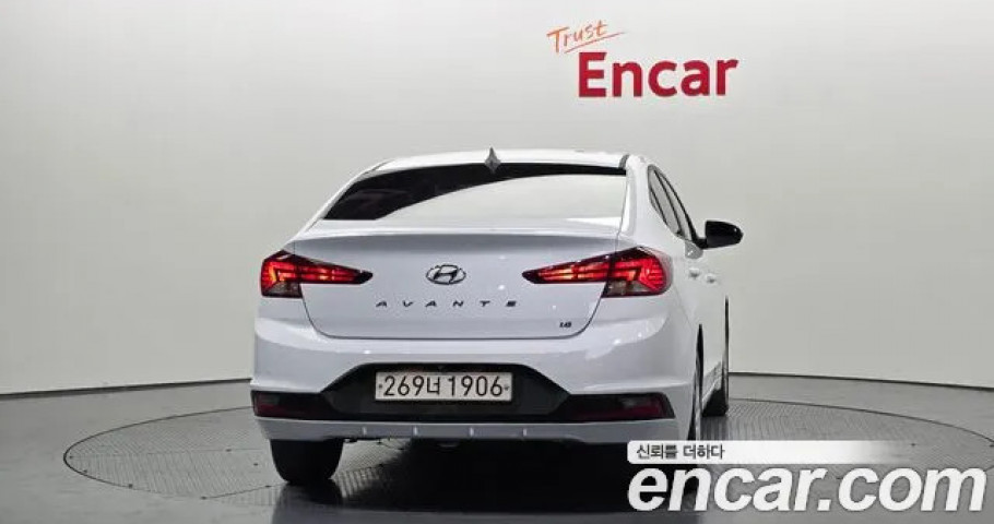 Hyundai Avante (Elantra) 