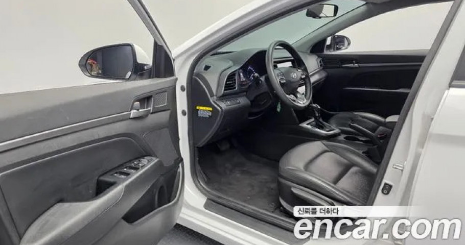 Hyundai Avante (Elantra) 