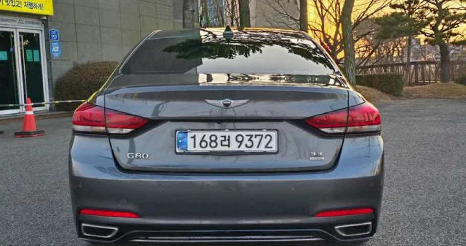 Genesis G80 
