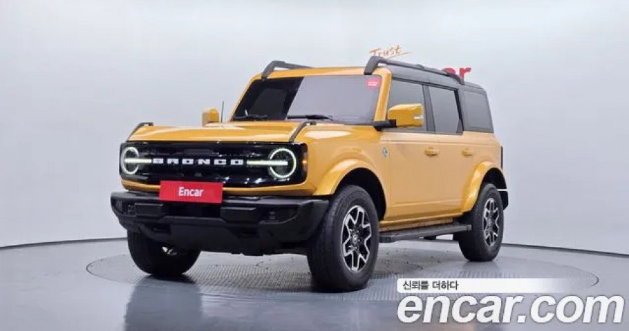Ford Bronco 