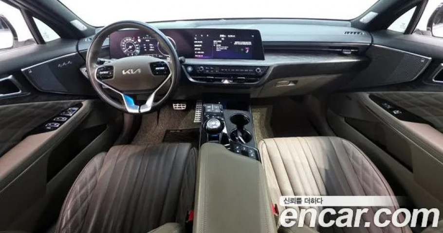 Kia K8 