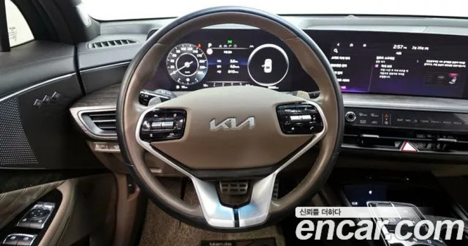 Kia K8 