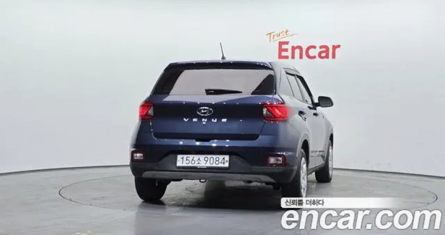 Hyundai Venue 