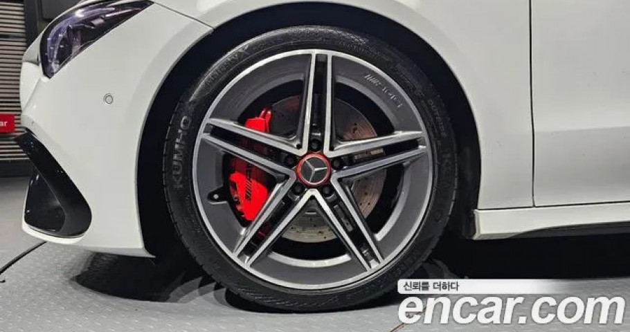 Mercedes-Benz Cla-Class 
