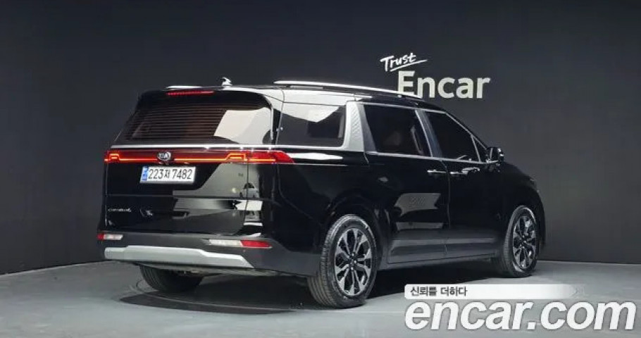Kia Carnival 