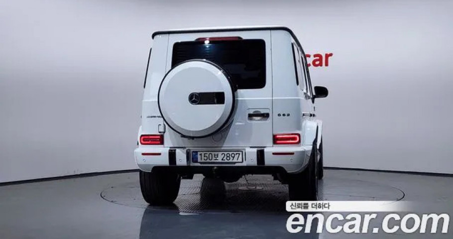 Mercedes-Benz G-Class 