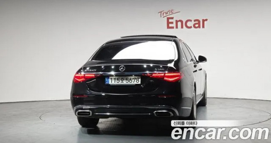 Mercedes-Benz S-Class 