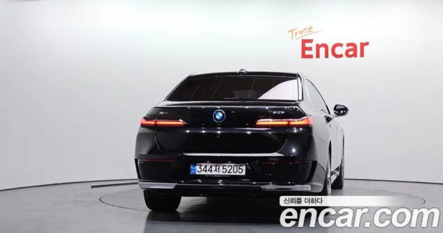 Bmw 7-Series 