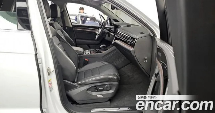 Volkswagen Touareg 
