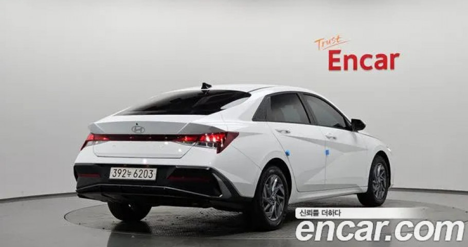 Hyundai Avante (Elantra) 