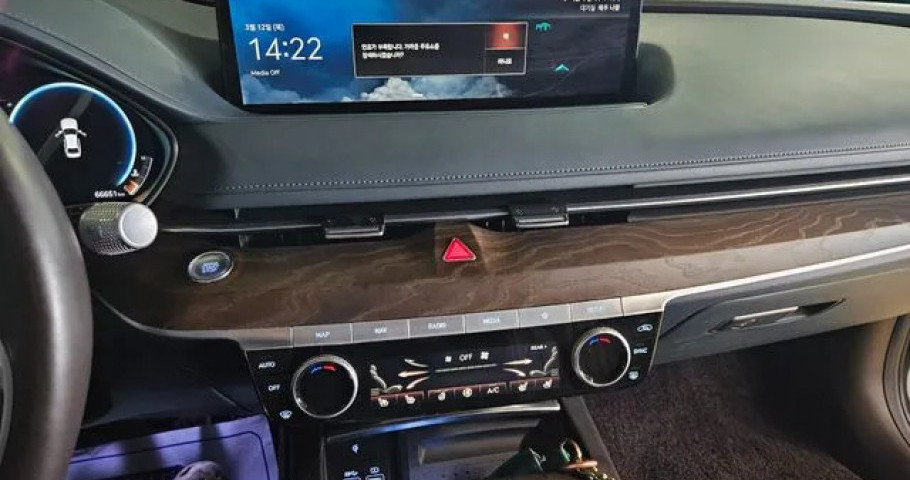 Genesis G80 