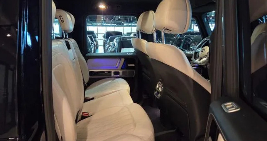 Mercedes-Benz G-Class 