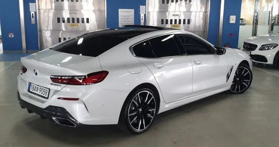 Bmw 8-Series 