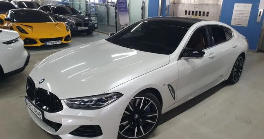 Bmw 8-Series 