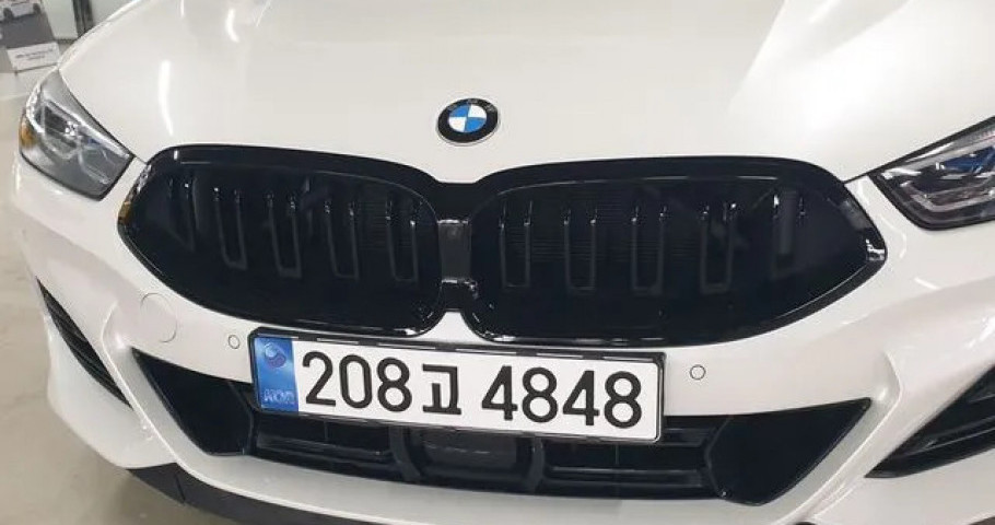 Bmw 8-Series 