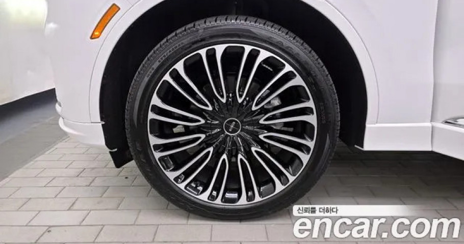 Lincoln Aviator 