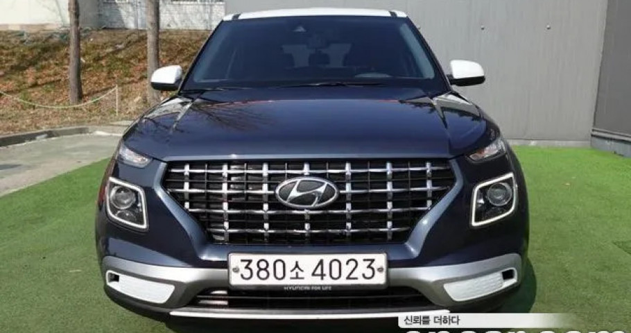 Hyundai Venue 