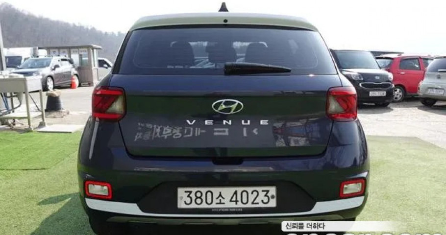 Hyundai Venue 