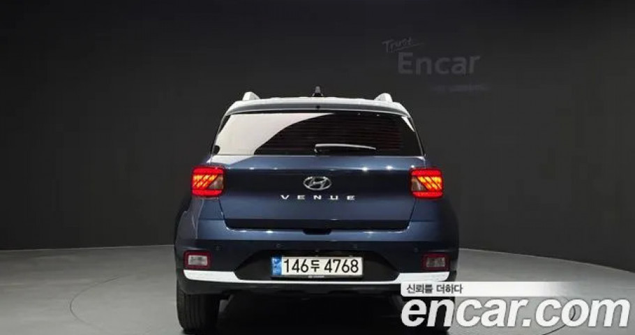 Hyundai Venue 