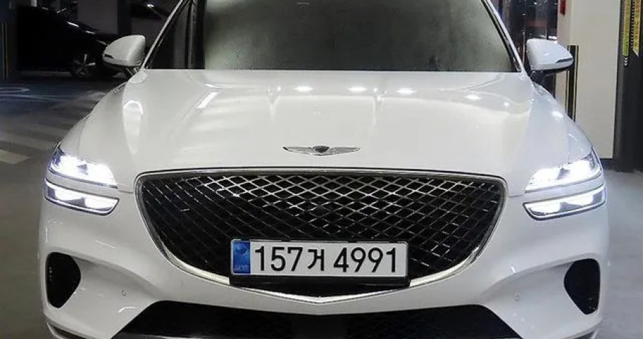 Genesis Gv70 