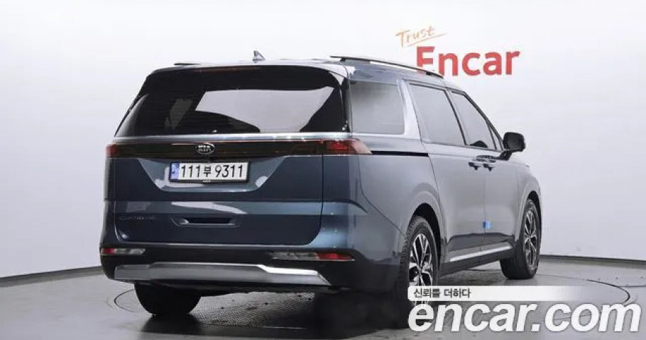 Kia Carnival 