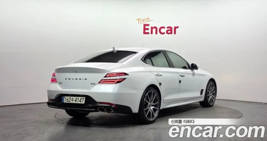 Genesis G70 