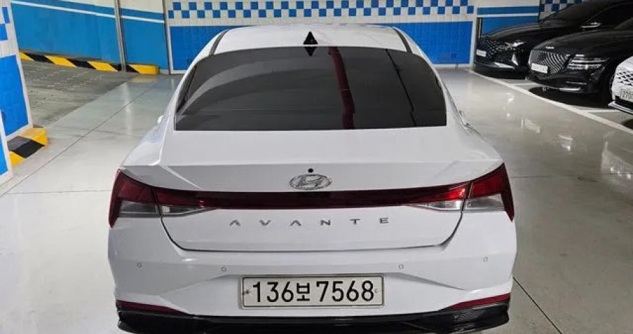 Hyundai Avante 