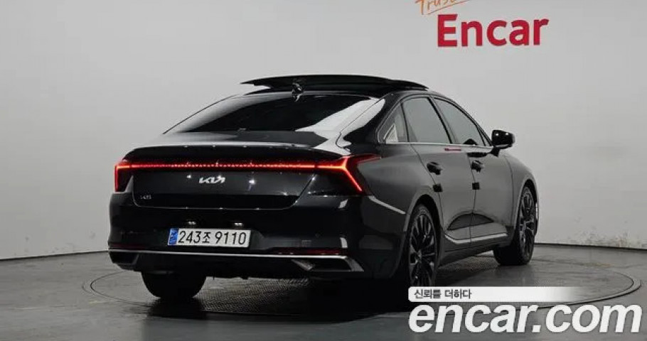 Kia K8 