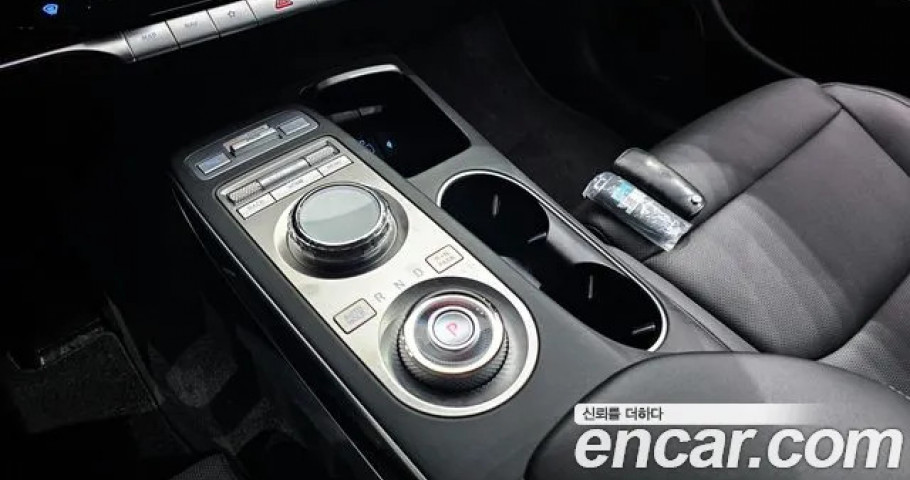 Genesis Gv70 