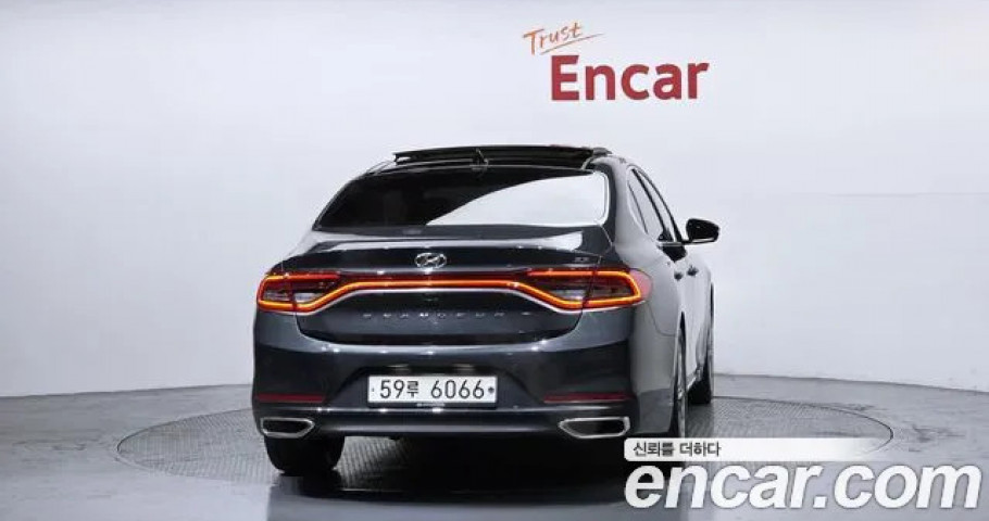 Hyundai Grandeur 