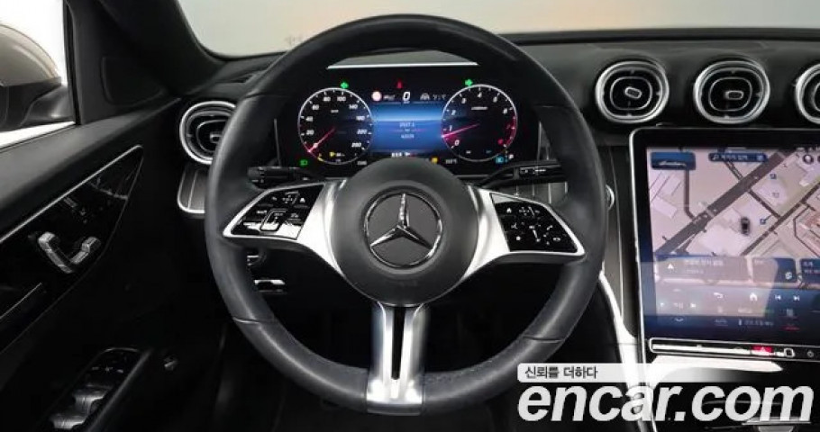 Mercedes-Benz C-Class 