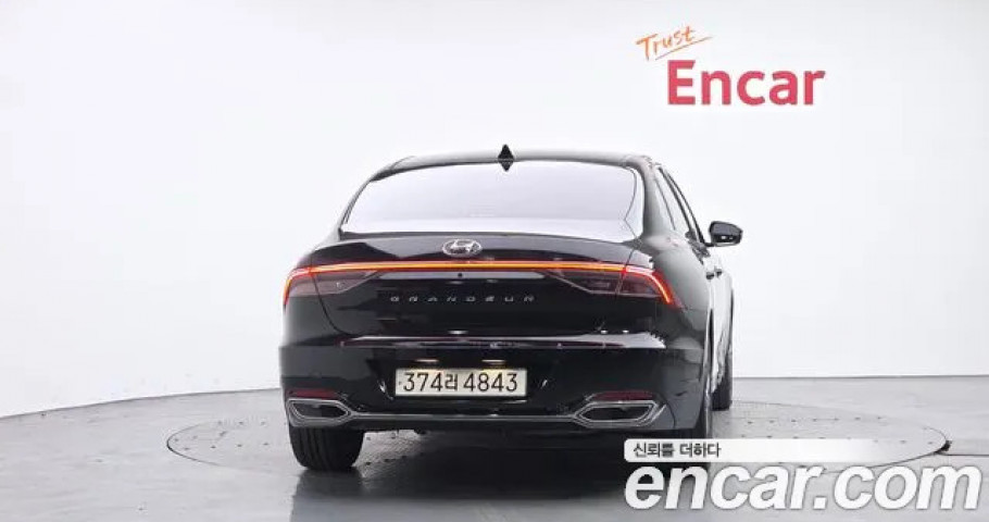 Hyundai Grandeur 