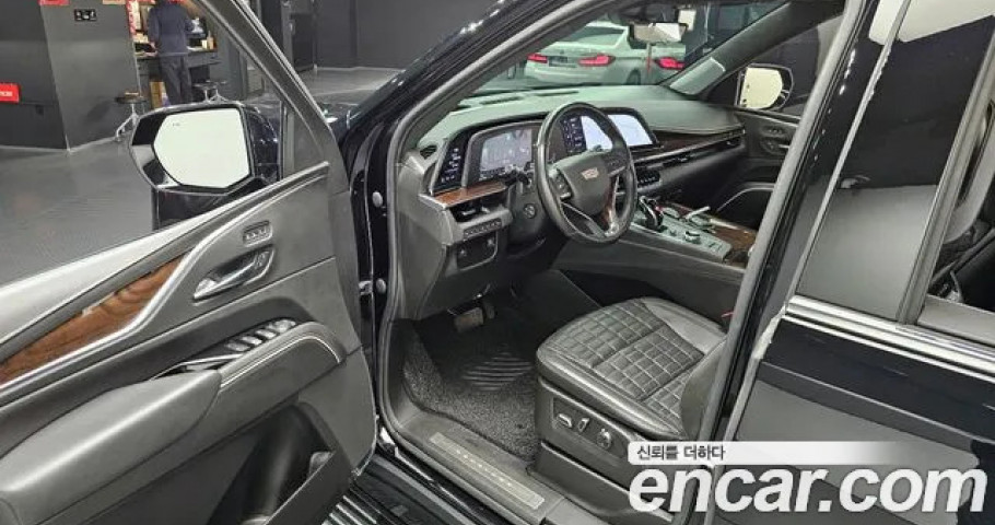 Cadillac Escalade 
