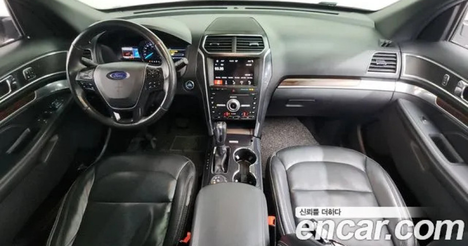 Ford Explorer 
