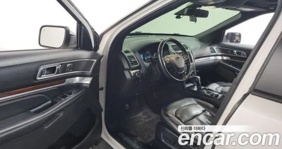 Ford Explorer 