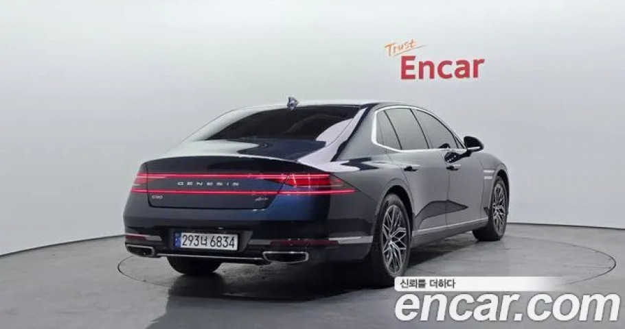 Genesis G90 