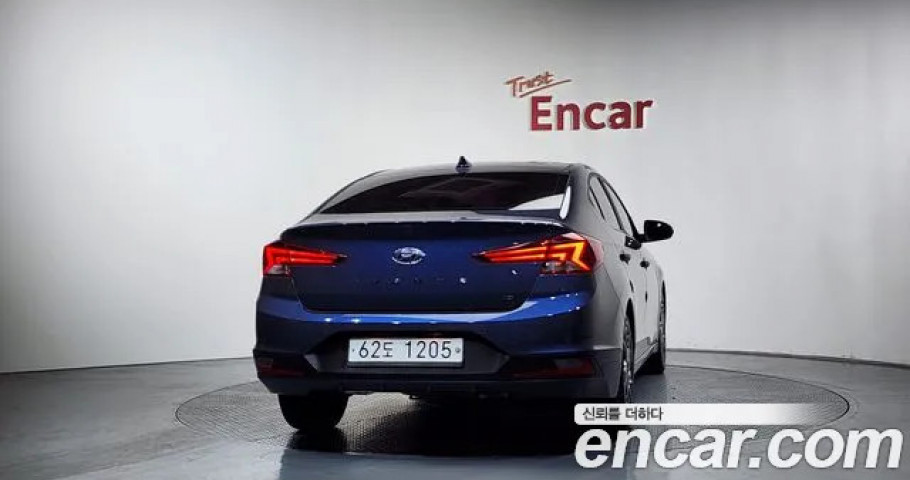 Hyundai Avante (Elantra) 