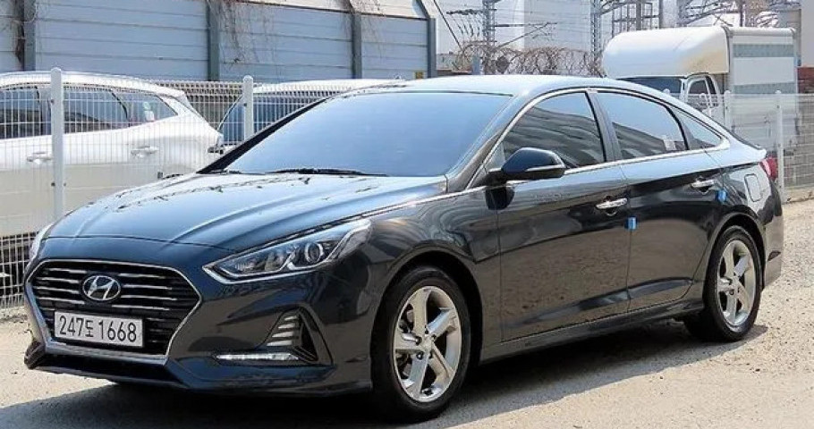 Hyundai Sonata 