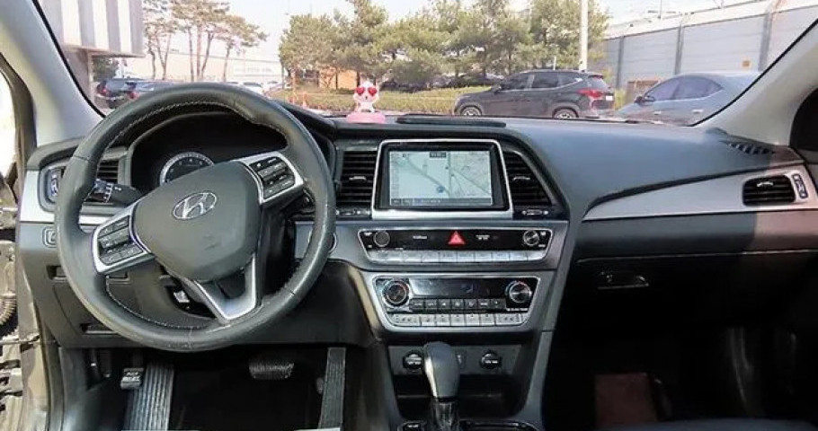 Hyundai Sonata 