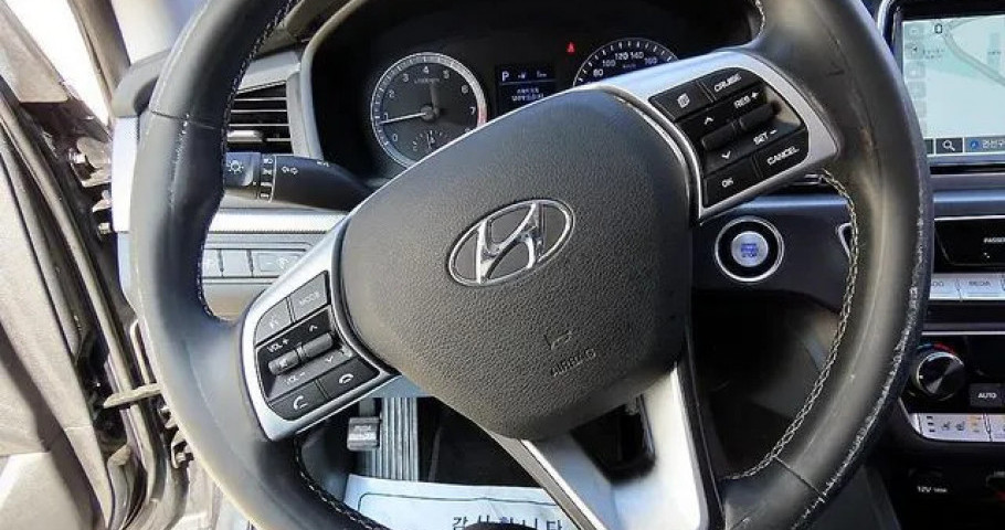 Hyundai Sonata 
