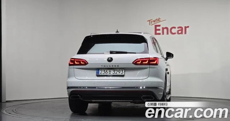 Volkswagen Touareg 
